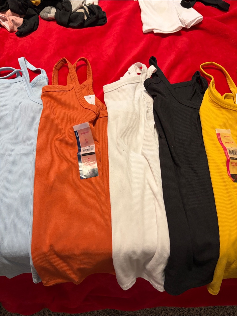 Assorted Ribbed Tank Top Lot - Multiple Colors - Picture 3 of 5